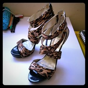 Leopard print stiletto Guess heels